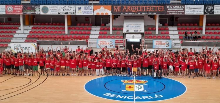 La festa de cloenda de l’Esport Escolar reuneix més de 150 alumnes al Pavelló de Benicarló