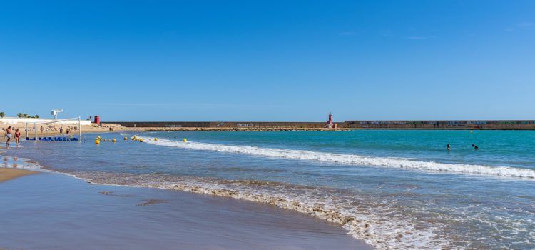 S’adjudica el servei d’abalisament de les platges de Benicarló per 12.098,79 euros