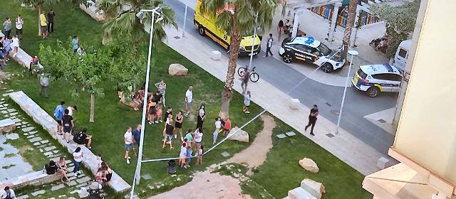 Incendi al carrer Santa Bàrbara de Vinaròs