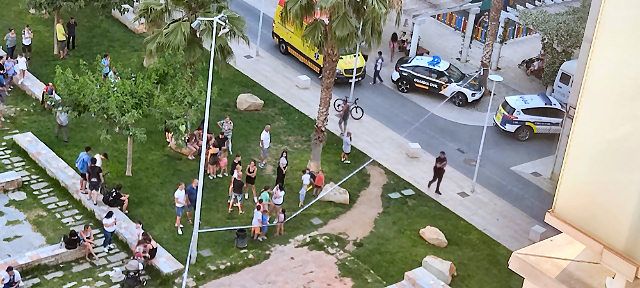 Incendi al carrer Santa Bàrbara de Vinaròs