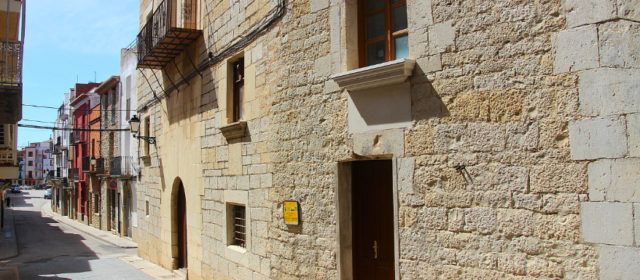 Ben Vist: Palau dels comtes de Pestagua, Xert