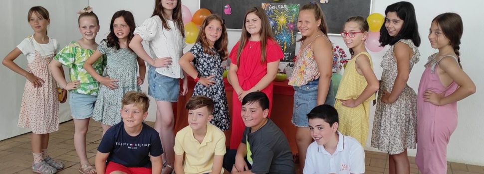 Presentació conjunta de dames i cavallers infantils de festes de Vinaròs