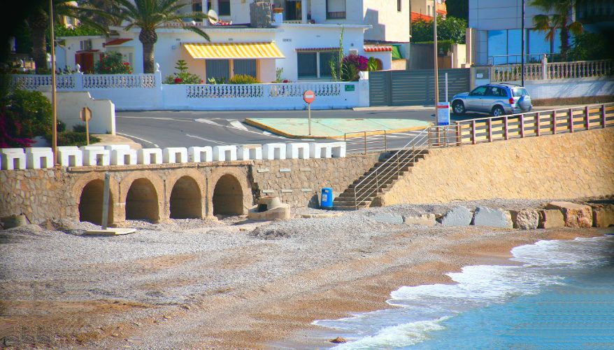 Ben Vist: Platja i barranc del Saldonar, a Vinaròs