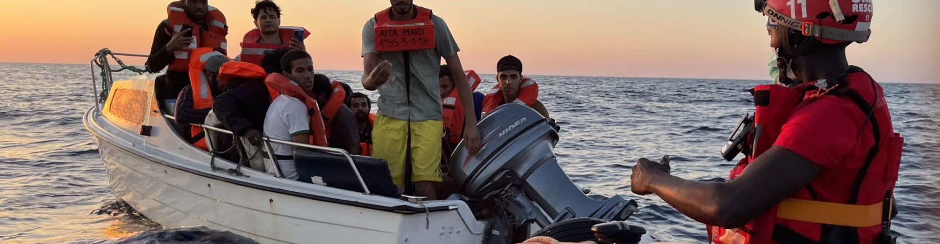 El Aita Mari, que estuvo atracado en Vinaròs, rescata a 11 personas en el Mediterráneo Central