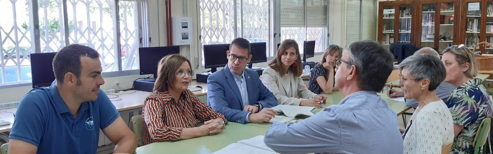 Conselleria i Ajuntament ultimen la memòria tècnica per a la reforma de l’IES Ramón Cid