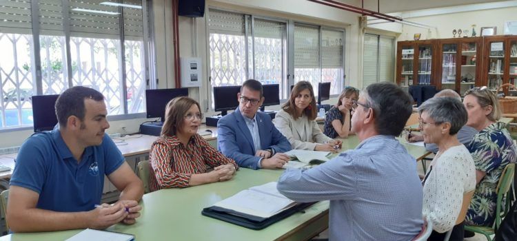 Conselleria i Ajuntament ultimen la memòria tècnica per a la reforma de l’IES Ramón Cid