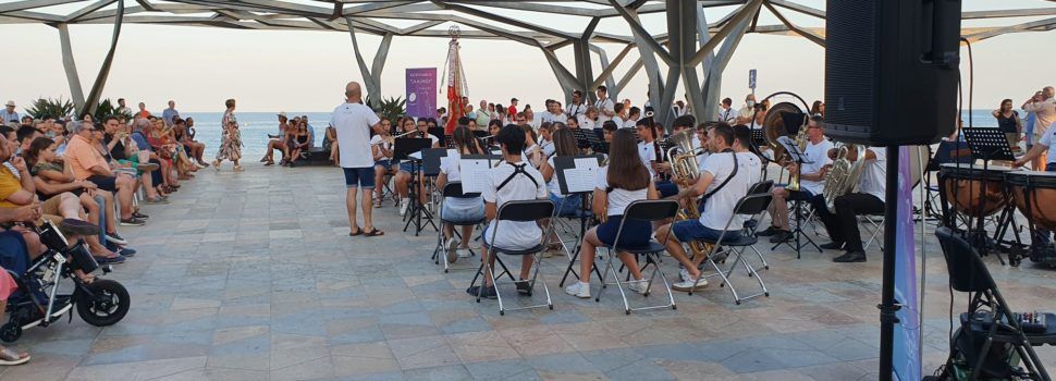 Actuació de les bandes infantil i juvenil de La Alianza