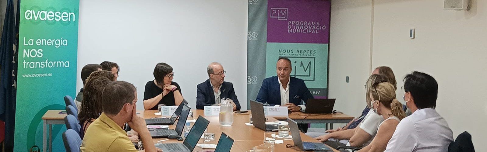 El Consell presentan ante 11 ayuntamientos, uno de ellos Vinaròs, la herramienta gratuita que permite medir el grado de innovación de los municipios