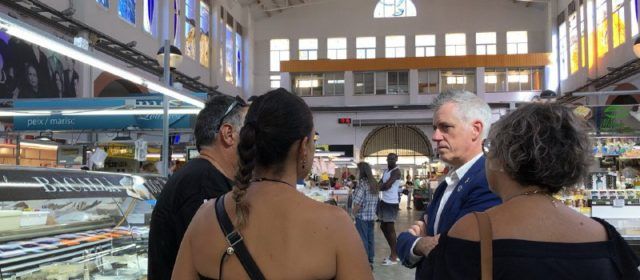 El Mercat municipal d’Amposta estrena sistema de ventilació i extracció
