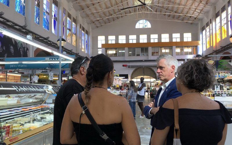 El Mercat municipal d’Amposta estrena sistema de ventilació i extracció
