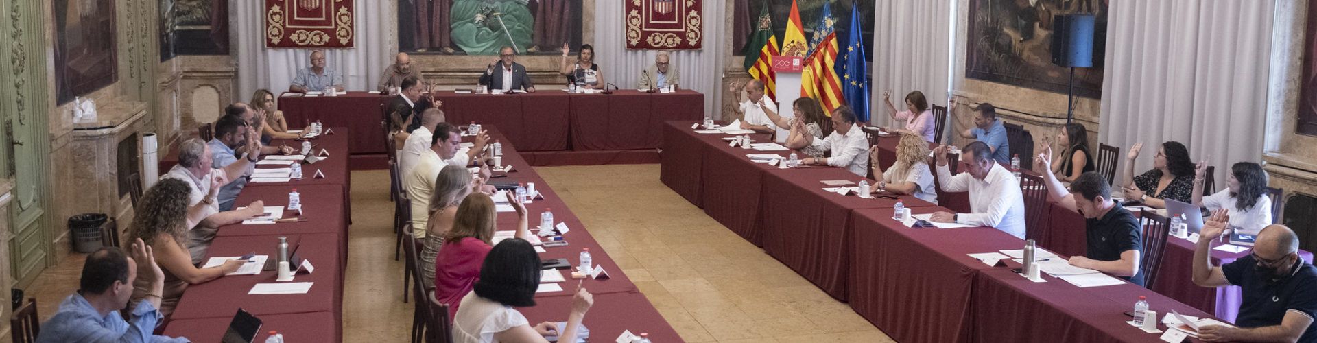 La Diputació dóna llum verda a dues inversions històriques de 8,6 milions d’euros per a la digitalització del cicle urbà de l’aigua i de 8 milions d’euros per a carreteres