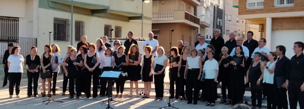 Concert a les Cases amb els cors Iúbilo d’Alcanar i Sant Marc de Xert