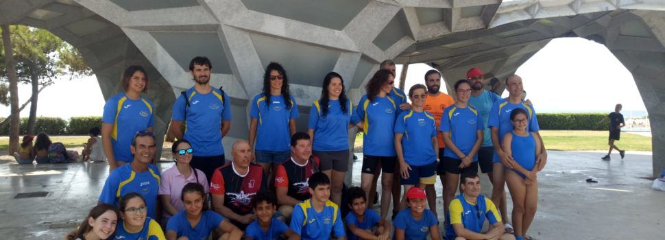 Àmplia participació del Club Natació Benicarló en la travessia a la platja del Fortí de Vinaròs