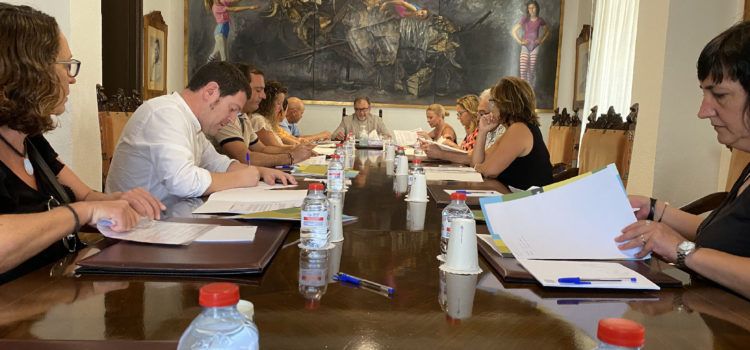 José Martí celebra les bones perspectives per al sector turístic castellonenc en l’estiu de la recuperació