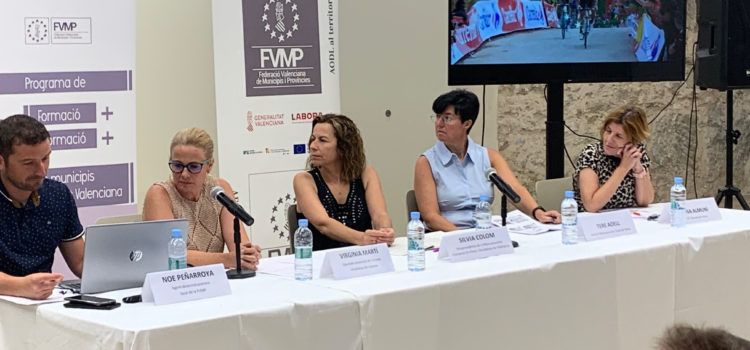 Virginia Martí mostra l’èxit de ‘Castelló Ruta de Sabor’ en unes jornades de la Federació Valenciana de Municipis i Províncies a Morella