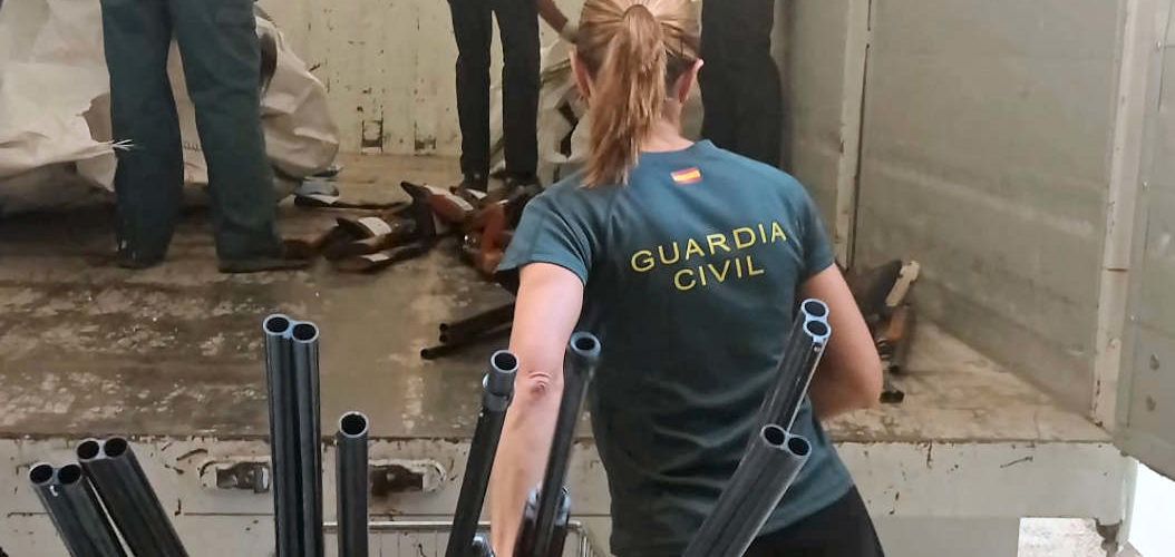 La Guardia Civil de Castellón envía 1.454 armas a una siderurgia para reducirlas a chatarra