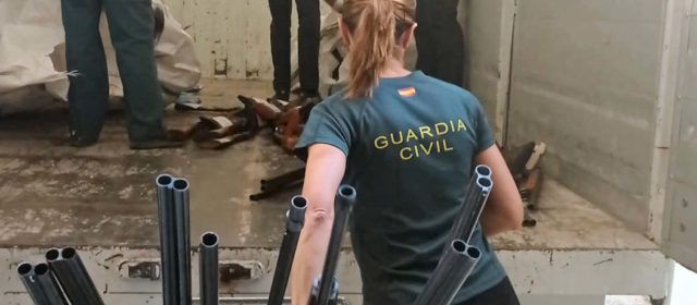 La Guardia Civil de Castellón envía 1.454 armas a una siderurgia para reducirlas a chatarra