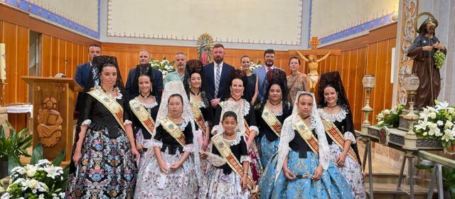 Todo Sant Jordi se vuelca con el día grande de sus Fiestas Mayores con la procesión y misa en honor a San Jaime