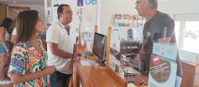 Peníscola ha atés, aquest juny, més de 7.000 consultes en les oficines d’informació turística