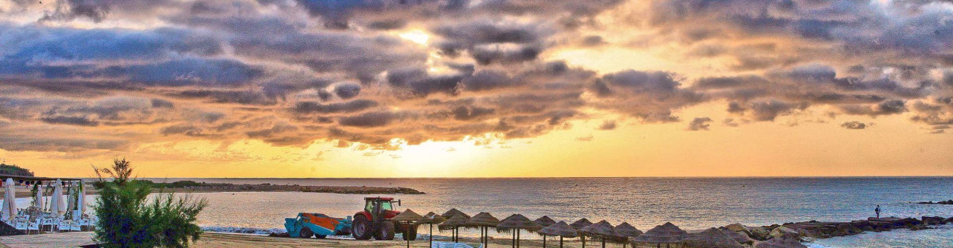 Ben Vist: Platja del Fortí de Vinaròs a primeres hores