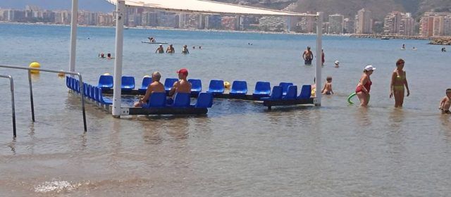 Turisme CV instala 12 zonas de baño accesible para el descanso en las playas de la Comunitat Valenciana