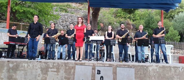 Gran èxit del concert de la Big Band Band d’Alcanar a Vallibona