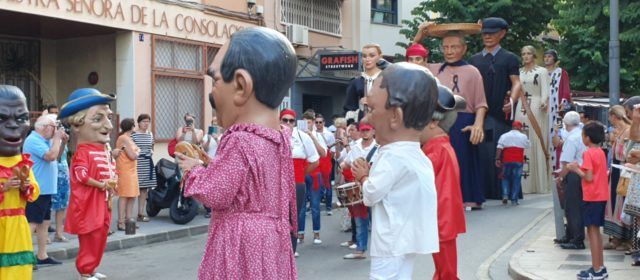 Vídeo i fotos: Processó a Vinaròs de la Mare de Déu d’Agost