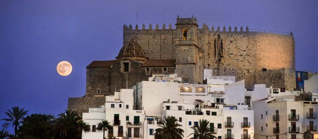 La Diputació de Castelló apagarà la il·luminació del Castell de Peníscola a les 2 del matí per a aplicar les mesures d’estalvi energètic