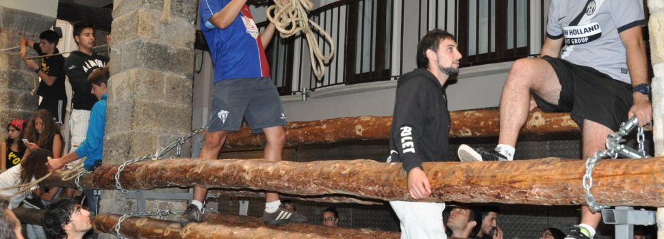 Morella, preparada per als bous de Sant Roc