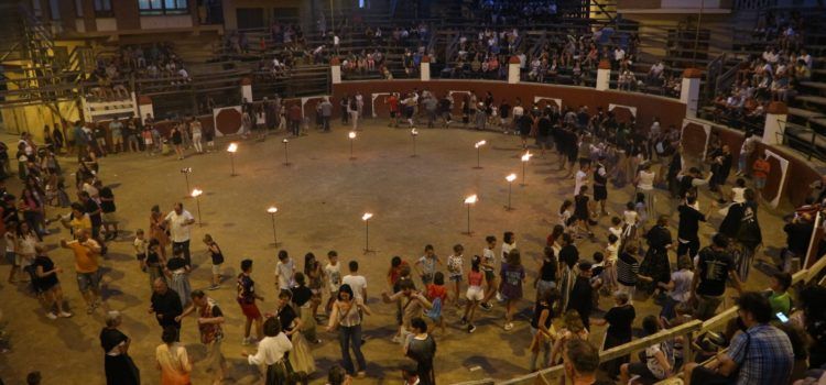 Tradició en cada racó en la Fira d’Oficis de Benassal