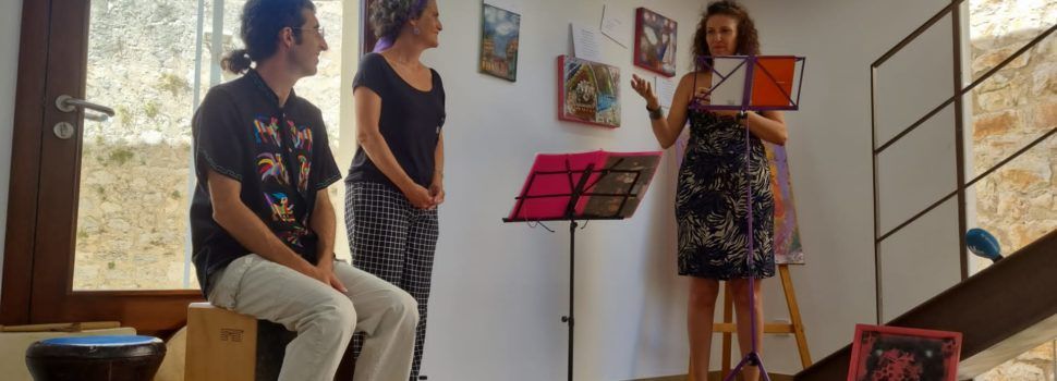 Exposició de pintura i poesia de Manuela Chamorro i Blanca Jovaní a la Casa de l’Aigua de Peníscola