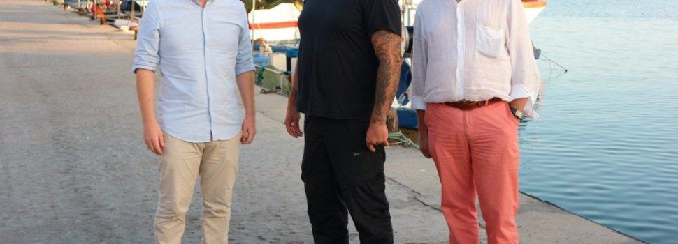 La Diputació renova el conveni de col·laboració amb la Federació de Pescadors de Castelló per a la recollida de plàstics a la mar