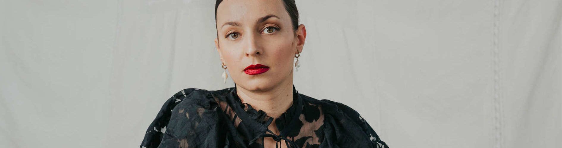 La Mar de Cultures porta demà a Vinaròs Carola Ortiz, amb el folk en format de trio