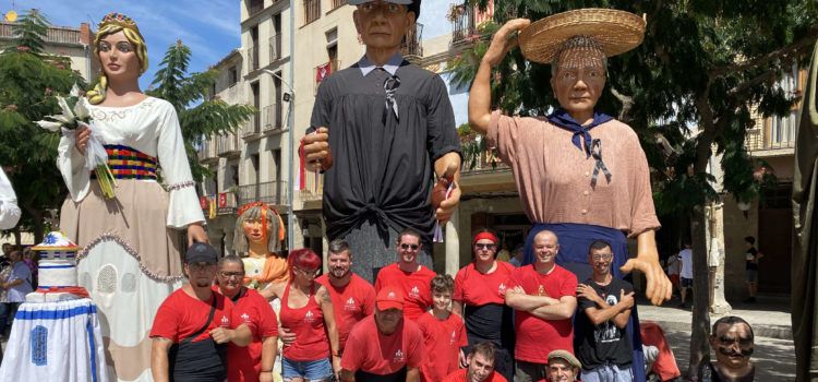 Els Nanos i Gegants de Vinaròs, a Santa Coloma de Queralt