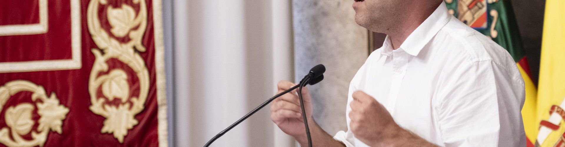 Pérez denuncia que Andrés Martínez fa política de la reducció horària de la il·luminació del Castell de Peníscola