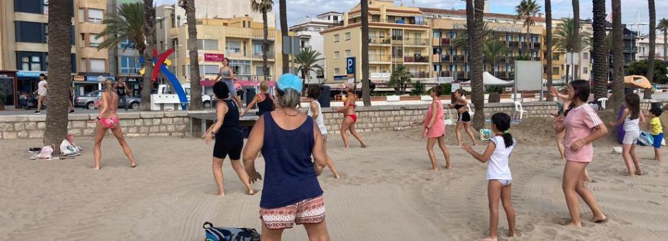 Més de 15.000 persones han participat en les activitats gratuïtes que ha programat Turisme de Peníscola