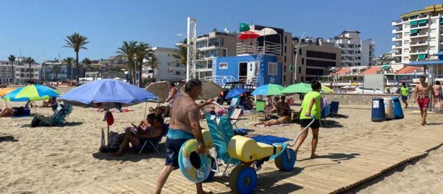 El servei de salvament i socorrisme en platges a Peníscola resol 475 assistències amb 7 rescats aquàtics el mes de juliol
