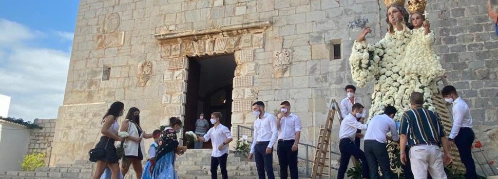 Peníscola es prepara per a l’ofrena més especial a la seua Patrona, la Mare de Déu de l’Ermitana