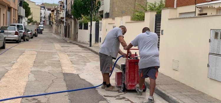 L’Ajuntament de Càlig inicia l’adequació del carrer la Puríssima i la Plaça País Valencià