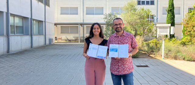 L’Ajuntament d’Alcalà-Alcossebre reparteix 1120 agendes per a alumnat i professorat dels centres educatius