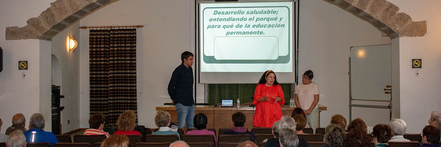 Comença el curs de la Universitat per a majors a Morella