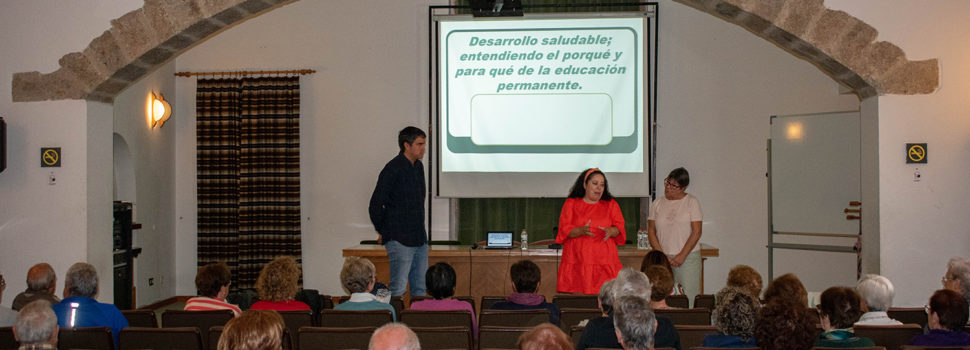 Comença el curs de la Universitat per a majors a Morella