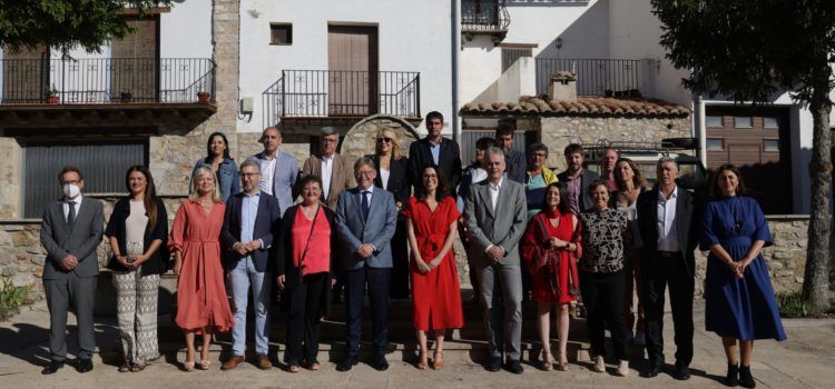 El president de la Generalitat, Ximo Puig, ha presidit el Ple del Consell a Castell de Cabres