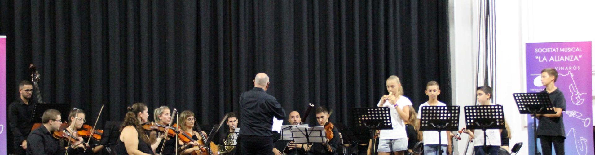 Entrega de diplomas y concierto de la Jove Orquestra como inicio del curso en La Alianza