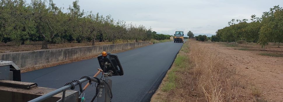 L’Ajuntament de Vinaròs asfalta el camí de les Carretes amb una subvenció de la Generalitat Valenciana
