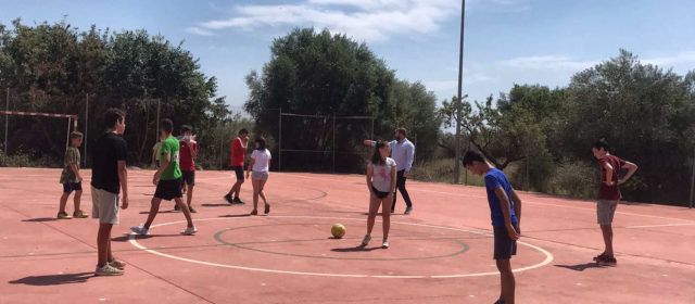 El Ayuntamiento de Sant Jordi logra que haya bus escolar para llevar a los niños de Panorámica al colegio del pueblo