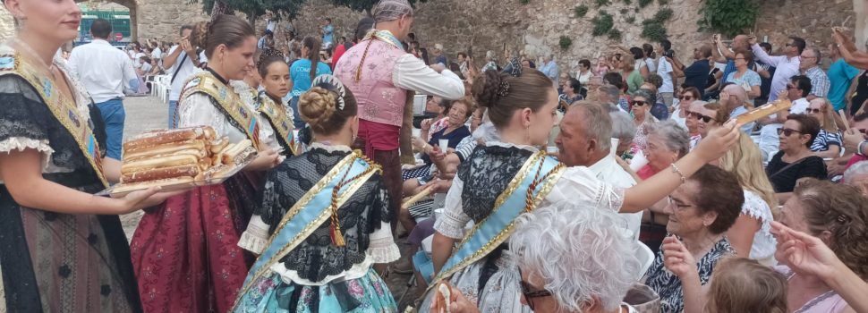 Els més menuts celebren el Dia dels Majors en les Festes Patronals de Peníscola