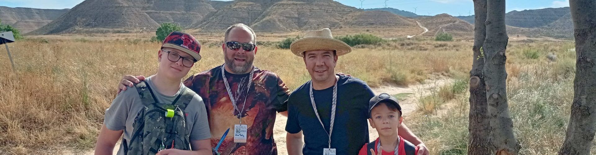 El Team GeocachersVinaros, en el Mega evento geocaching en Maria de Huerva