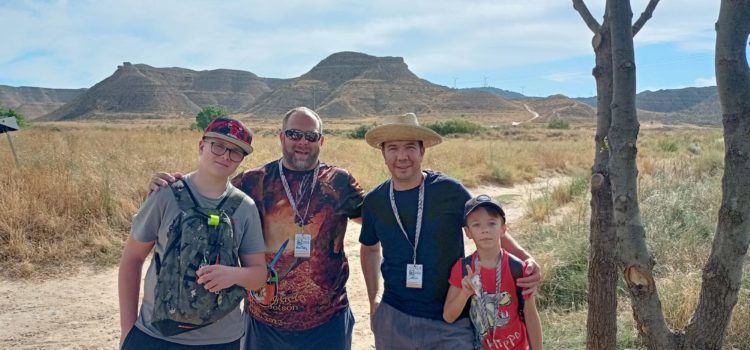 El Team GeocachersVinaros, en el Mega evento geocaching en Maria de Huerva