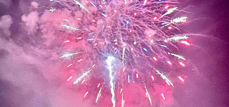 Fi de festes amb castell de focs a Ulldecona